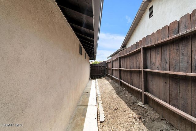 716 Bismark Avenue W, Ventura, CA 93004
