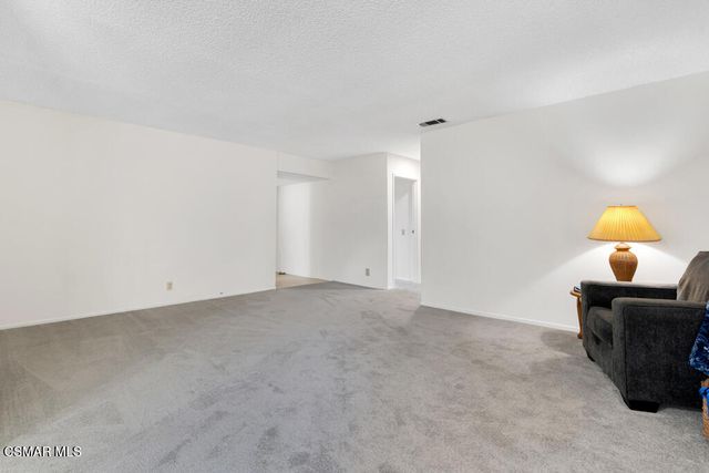716 Bismark Avenue W, Ventura, CA 93004