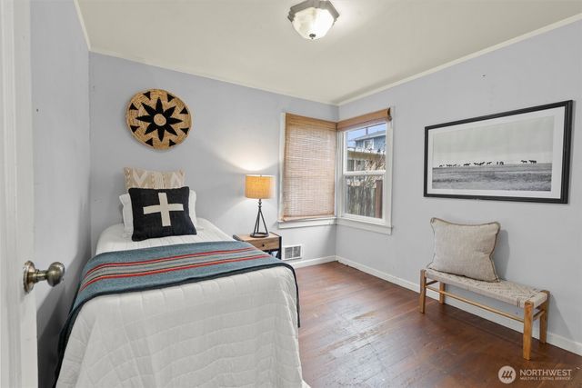 1715 McDougall Avenue, Everett, WA 98201