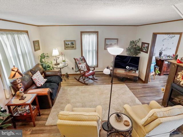 149 W BIRCH LANE, Romney, WV 26757