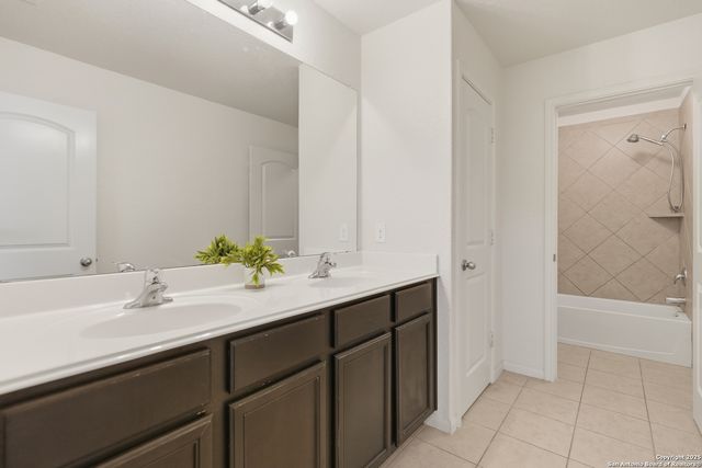 6023 Pleasant Lake, San Antonio, TX 78222