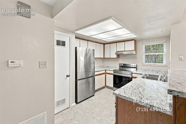 971 Moorings Drive, Colorado Springs, CO 80906