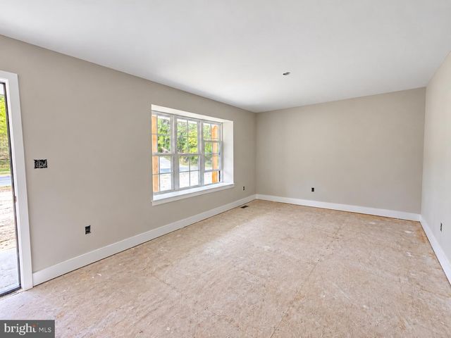 128 KIRK LN, Pine Hill, NJ 08021