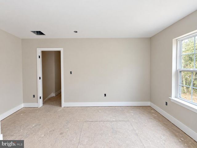 128 KIRK LN, Pine Hill, NJ 08021
