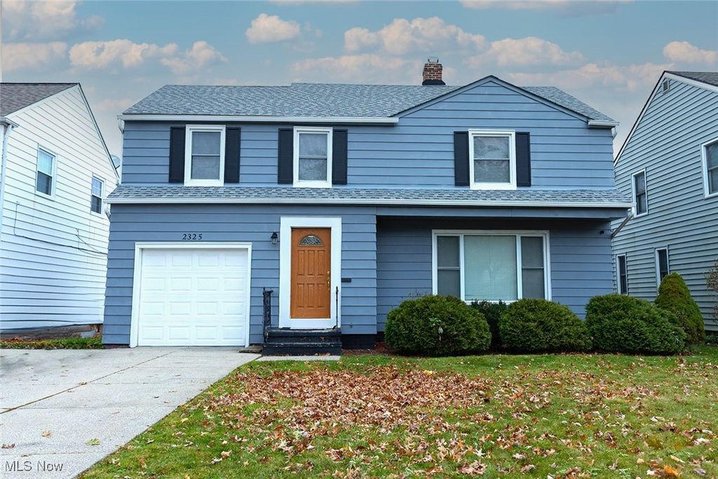 2325 S Green Road, Beachwood, OH 44122