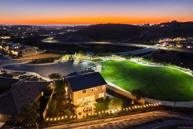 998 Woodhaven, San Marcos, CA 92069