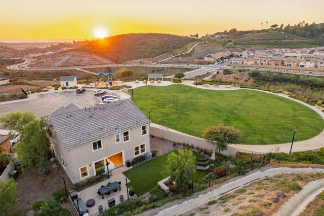 998 Woodhaven, San Marcos, CA 92069