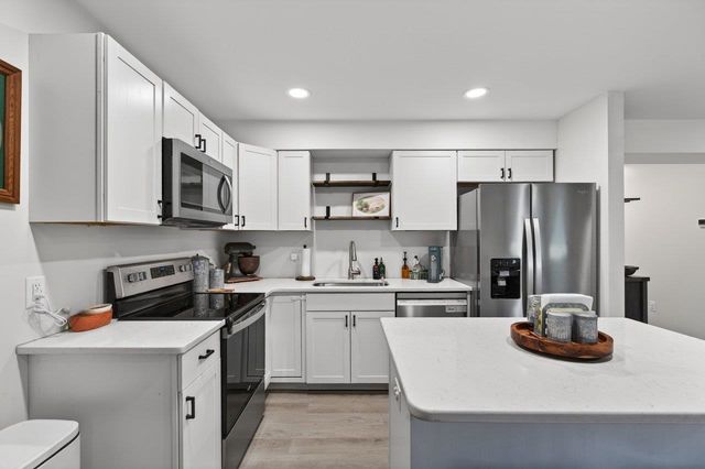 117 21ST ST, Grottoes, VA 24441