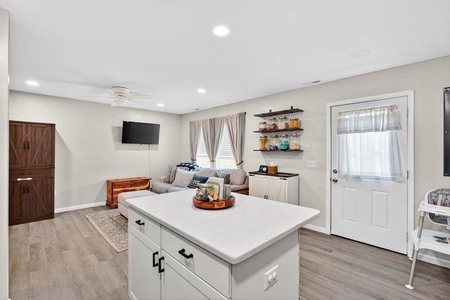 117 21ST ST, Grottoes, VA 24441