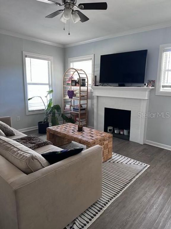 Image 13 of property listing at 7211 N TALIAFERRO AVENUE, Tampa, FL 33604