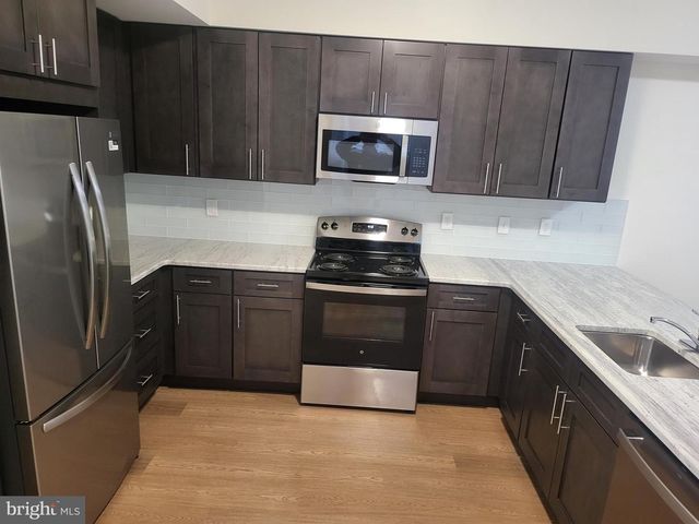 1443 PRINCESS AVE, Camden, NJ 08103