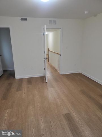 1443 PRINCESS AVE, Camden, NJ 08103