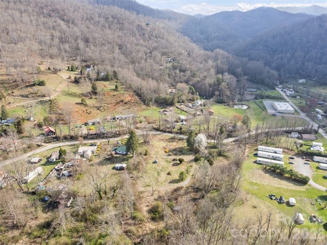72 Topeka Drive, Sylva, NC 28779