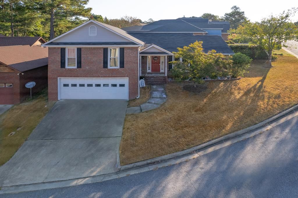 27 Lakewood Place, Phenix City, AL 36867