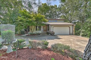 230 Charlie Avenue, Piney Flats, TN 37686
