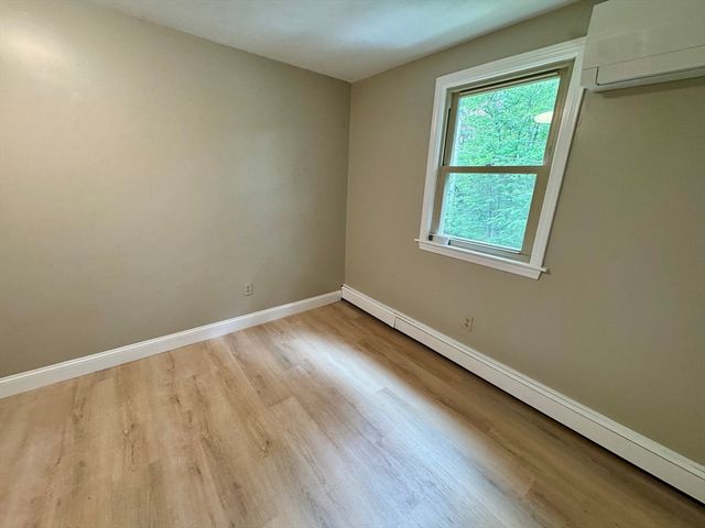 4 Link St 0, Foxboro, MA 02035