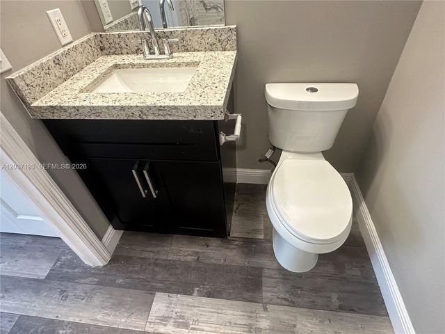 5672 Rock Island Road 260, Tamarac, FL 33319