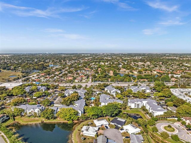 5672 Rock Island Road 260, Tamarac, FL 33319