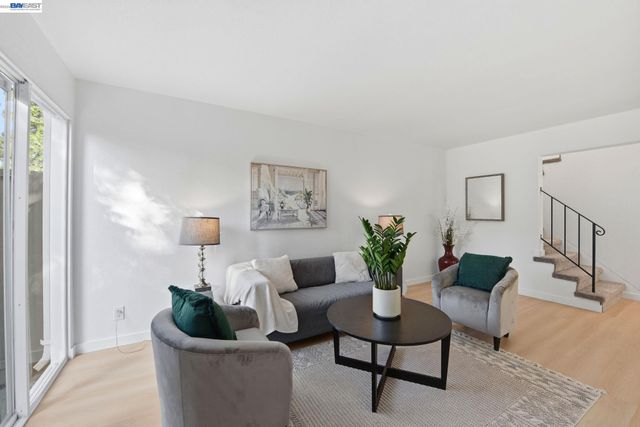 4011 Lana Ter, Fremont, CA 94536