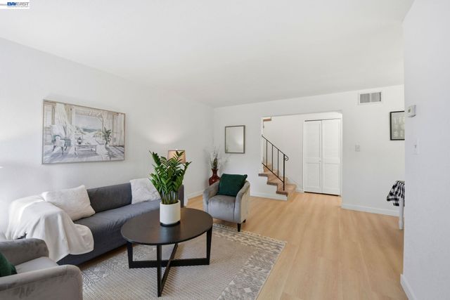 4011 Lana Ter, Fremont, CA 94536