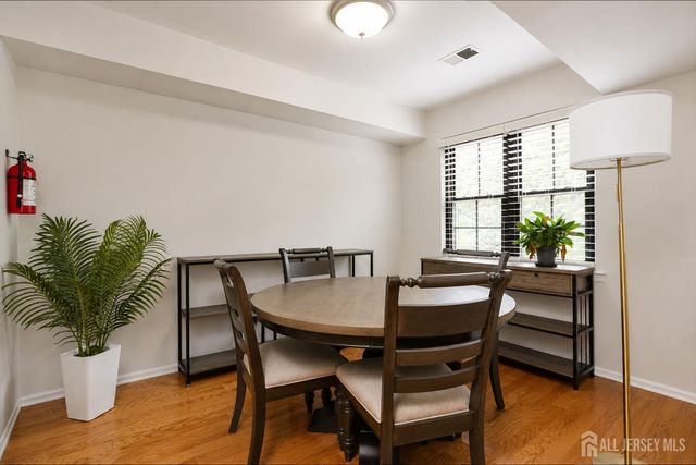 207 Sierra Court A, Woodbridge Proper, NJ 07095