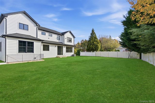 3 Westchester Avenue, Jericho, NY 11753