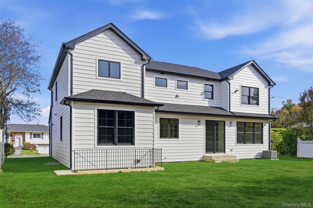 3 Westchester Avenue, Jericho, NY 11753