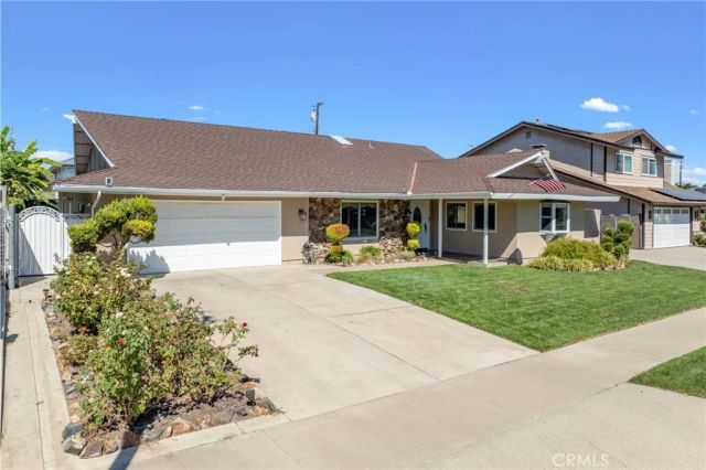 1529 E San Alto, Orange, CA 92865