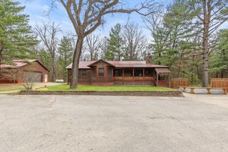 8462 Loveless Drive, Hwrdctyvlg-rynldstwp, MI 49329