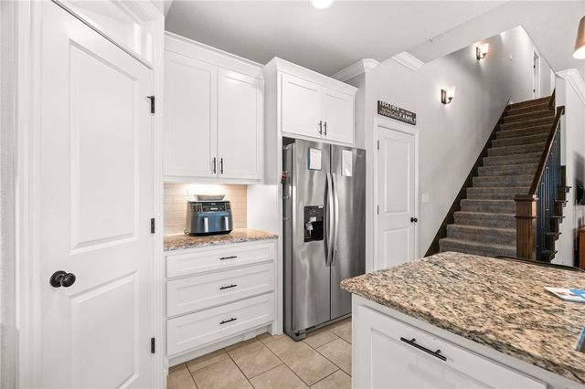 581 N Sabine Pass Road, Fayetteville, AR 72704