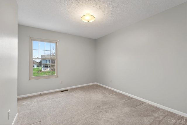 40 Turnberry Court, Springboro, OH 45066