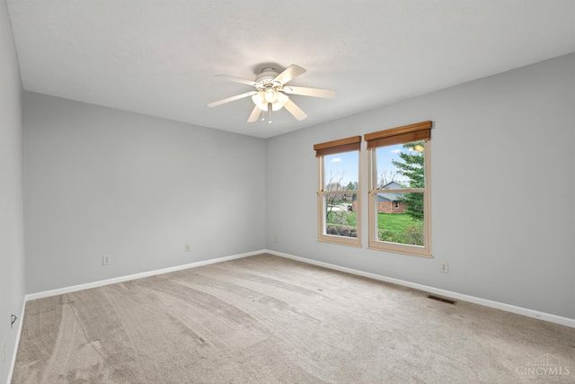 40 Turnberry Court, Springboro, OH 45066
