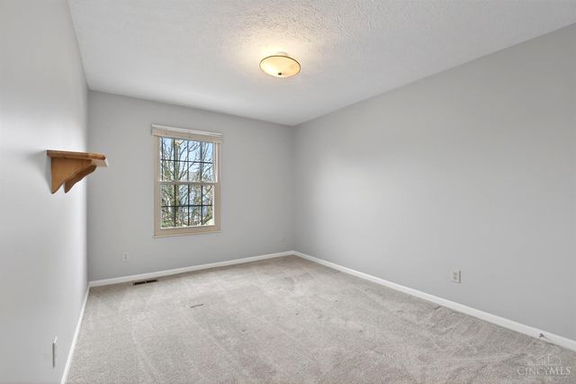 40 Turnberry Court, Springboro, OH 45066