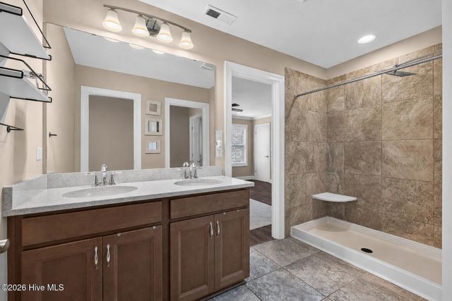 1025 Summer Woods Drive, Wilmington, NC 28412
