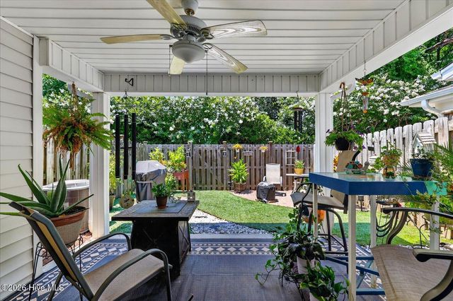 1025 Summer Woods Drive, Wilmington, NC 28412