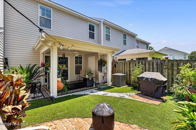 1025 Summer Woods Drive, Wilmington, NC 28412