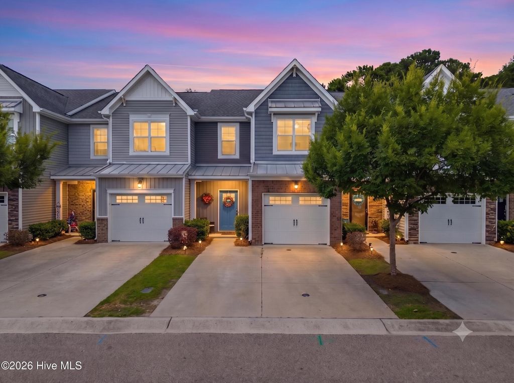 1025 Summer Woods Drive, Wilmington, NC 28412