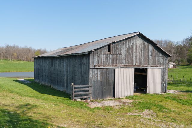 1810 Twin Creek Road, Sadieville, KY 40370