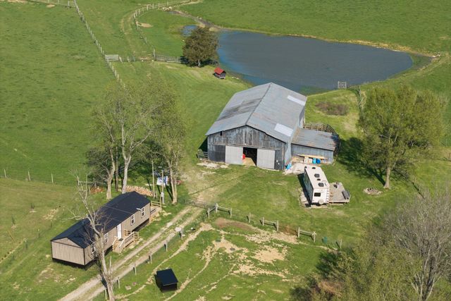 1810 Twin Creek Road, Sadieville, KY 40370