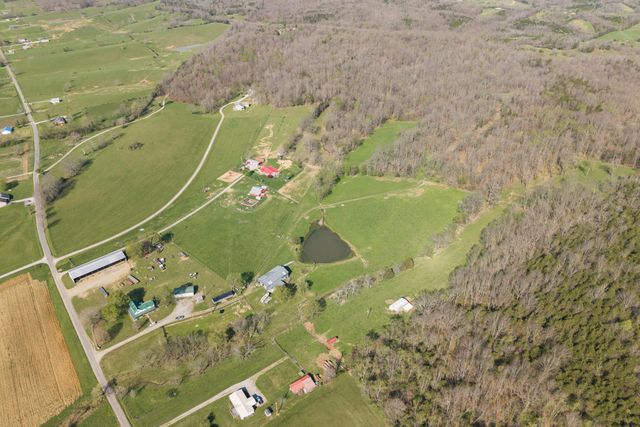 1810 Twin Creek Road, Sadieville, KY 40370