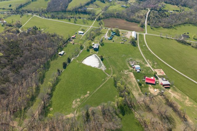 1810 Twin Creek Road, Sadieville, KY 40370