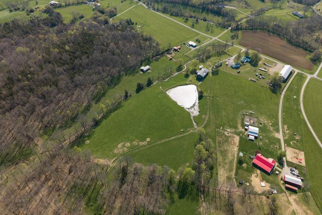 1810 Twin Creek Road, Sadieville, KY 40370
