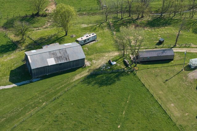 1810 Twin Creek Road, Sadieville, KY 40370