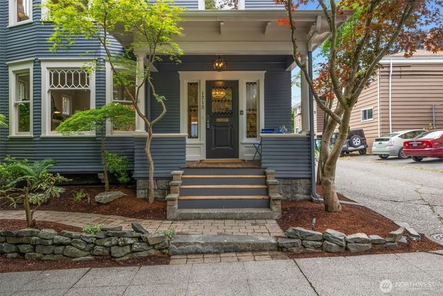 1715 E Mercer Street, Seattle, WA 98112