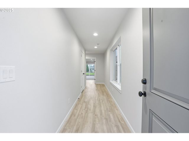 4668 Se 2ND St, Gresham, OR 97080