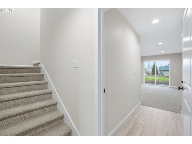 4668 Se 2ND St, Gresham, OR 97080