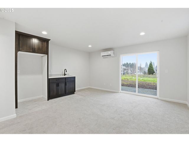 4668 Se 2ND St, Gresham, OR 97080