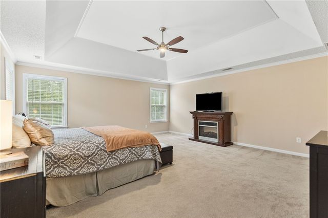 477 Waterford Drive, Boiling Springs, SC 29316