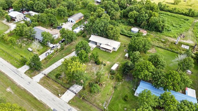 368 County Road 4891, Dayton, TX 77535