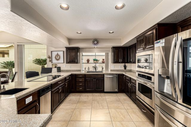 26609 S RIBBONWOOD Drive, Sun Lakes, AZ 85248